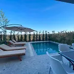 Pearl Pool Luxury * 格勒姆
