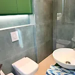Pearl Pool Luxury