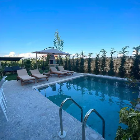 Villa Pearl Pool Luxury
