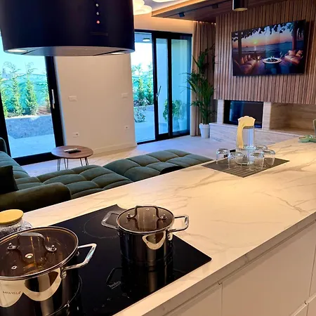 Pearl Pool Luxury Villa *