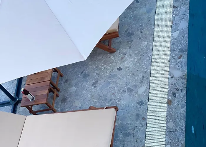 Villa Pearl Pool Luxury Golem (Tirana)