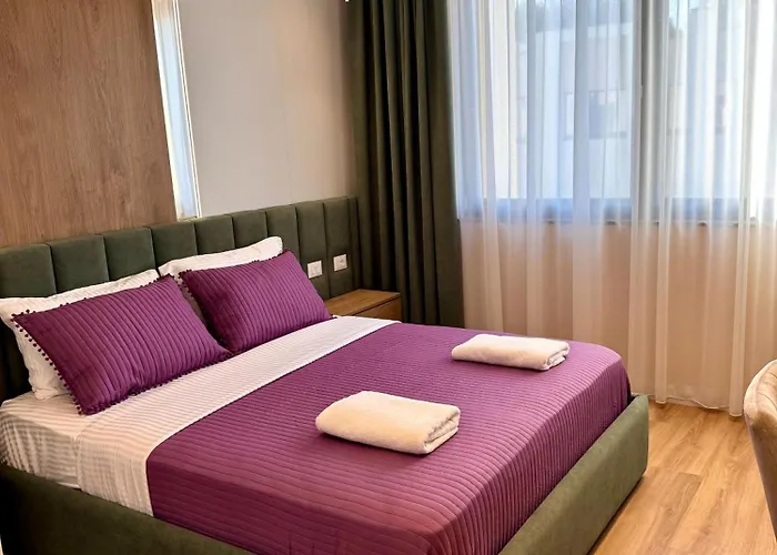 Pearl Pool Luxury * Golem (Tirana)