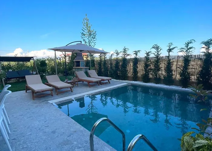 Villa Pearl Pool Luxury