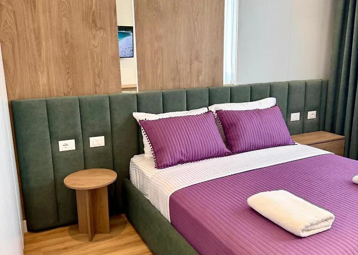 Pearl Pool Luxury * Golem (Tirana)